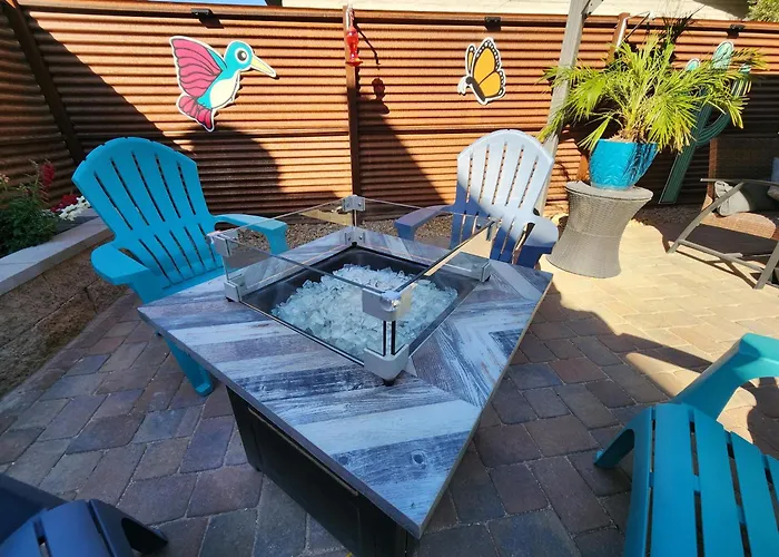 2-bed Condo, Cook-ready Kitchen, And Laundry, 5-8 Minutes From Of Arizona And Downtown *